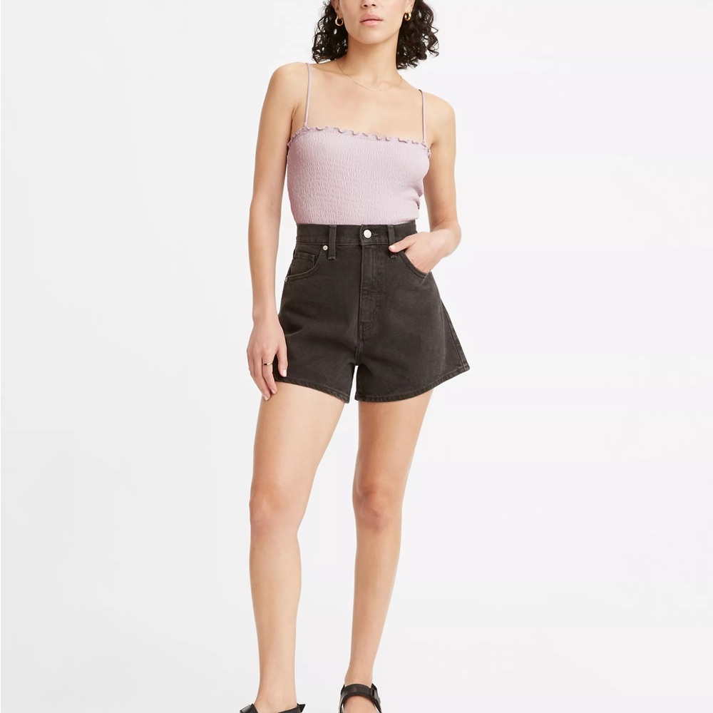 Levi’s High Waisted Mom Short
